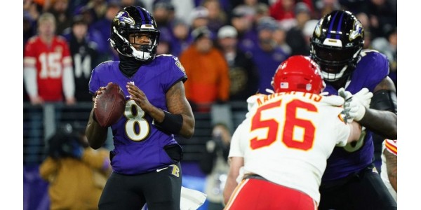 Kansas City Chiefs står i centrum mot Baltimore Ravens i premiären